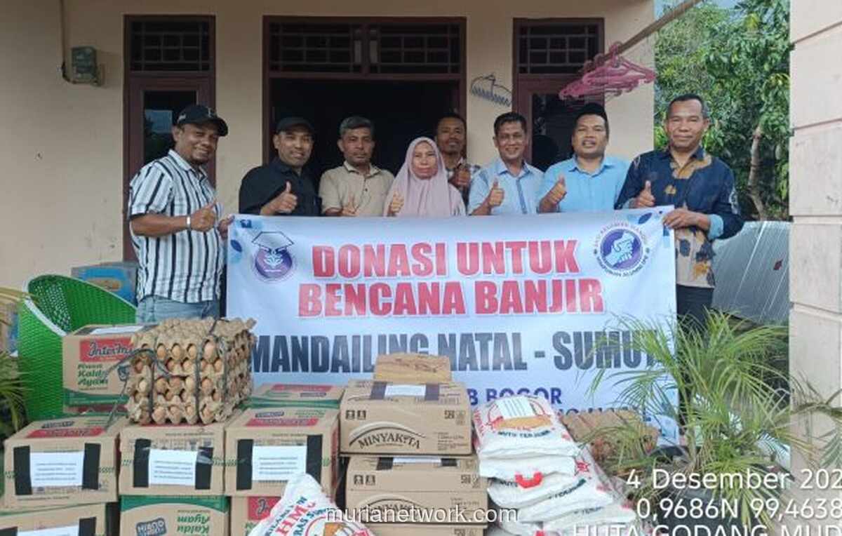 Relawan IPB Tembus Desa Terisolasi, Bantu Petani Korban Banjir Madina