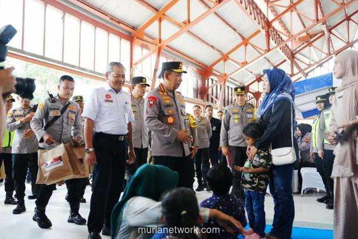Kapolri Turun ke Stasiun Tawang, Pastikan Kesiapan Nataru Tak Ada Celah