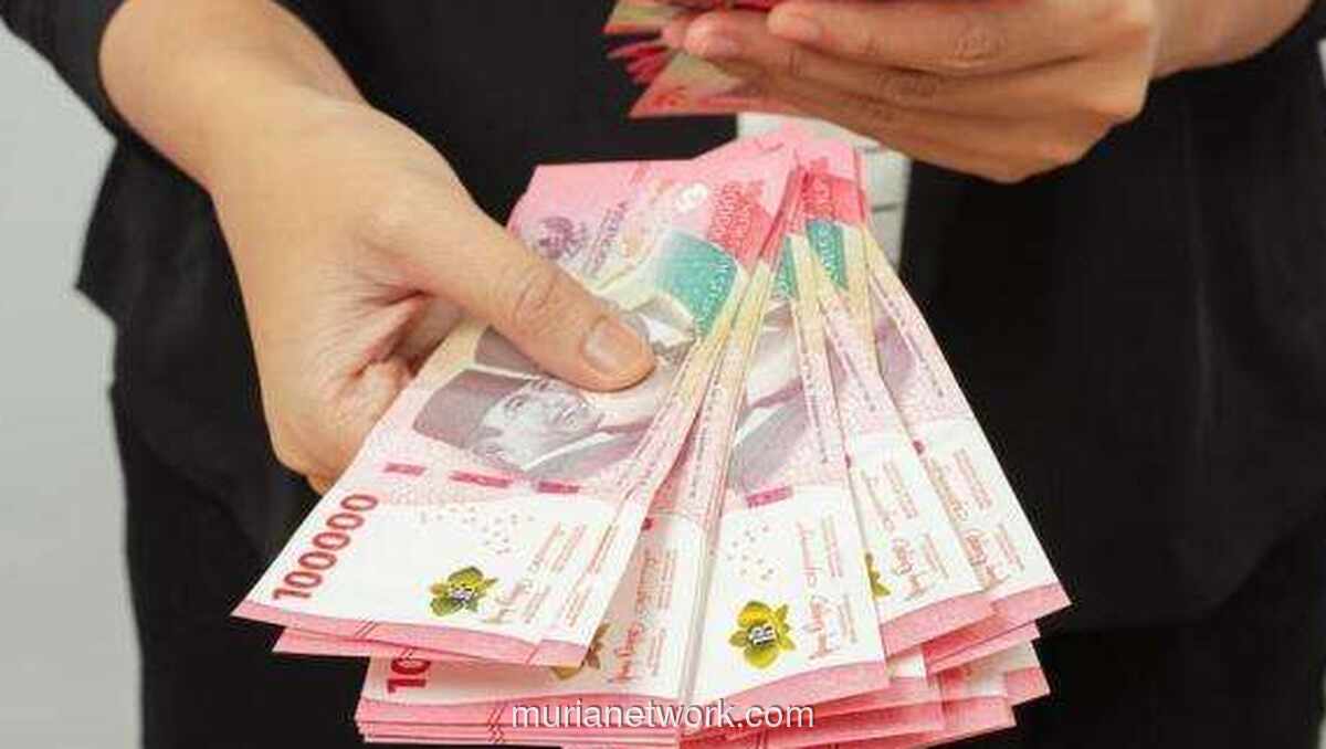 Rupiah Dibuka Lebih Kuat di Awal Desember, Prospek Fluktuatif Mengintai