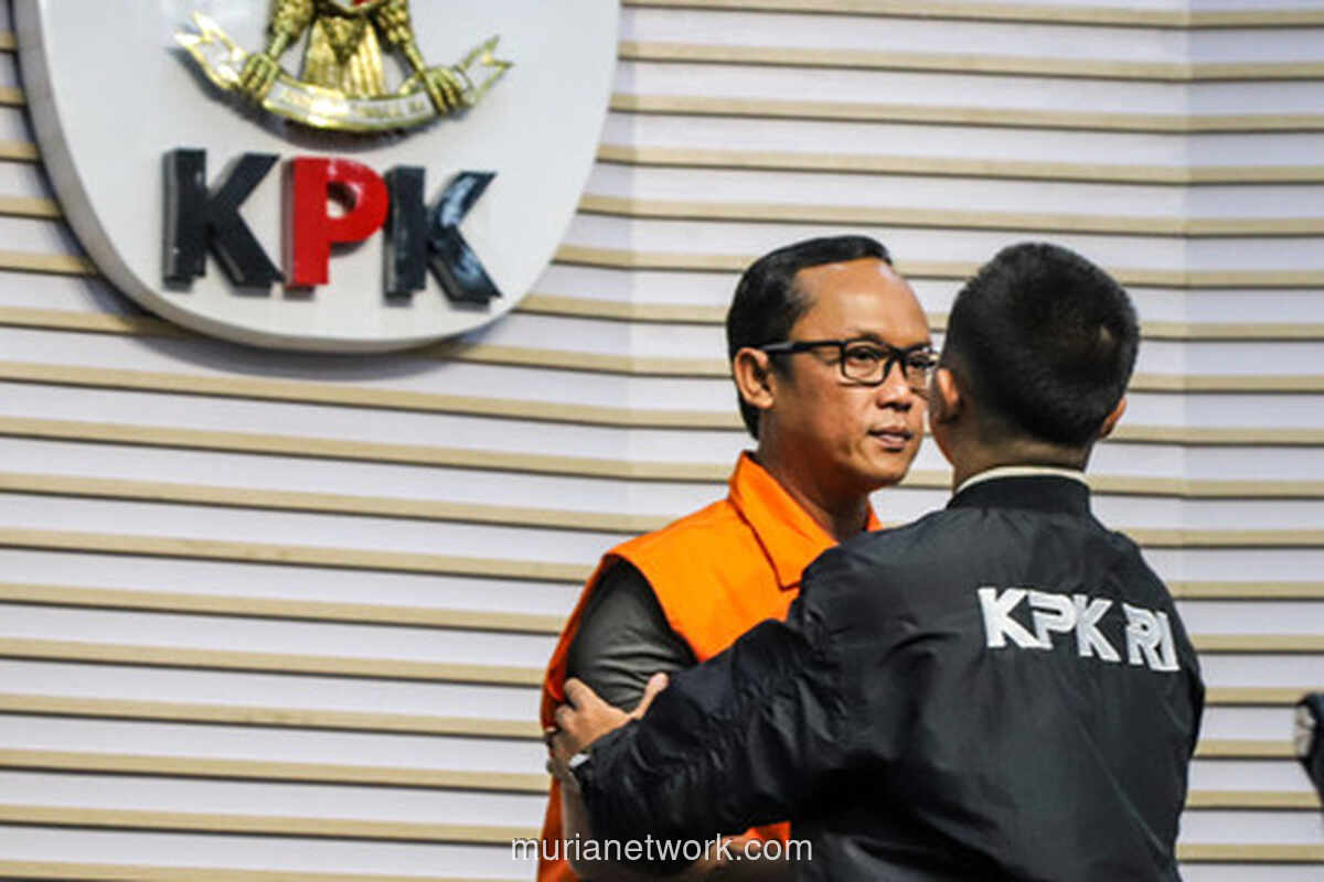 Bupati Lampung Tengah Tersandung Suap Rp5,7 Miliar untuk Bayar Utang Kampanye