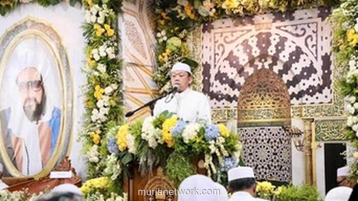 Nusron Wahid Lepas Jabatan Menteri, Datang ke Haul Malang sebagai Santri Biasa