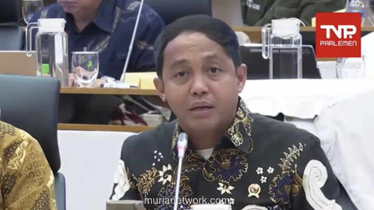 DPR Desak Menteri Kehutanan Buka Nama Perusahaan Pemicu Banjir, Jawabannya: Harus Izin Presiden Dulu