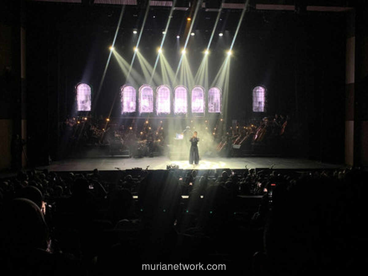 Barsena Bestandhi Ubah Panggung Megah Menjadi Ruang Doa untuk Korban Bencana