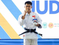 Rizqi Maulana Taklukkan Juara Bertahan, Persembahkan Emas SEA Games untuk Karawang