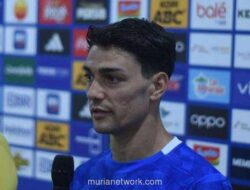 Barba Pasang Target Penuh di GBLA: Persib Harus Sapu Bersih Empat Laga Tersisa