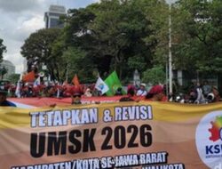 Buruh Jakarta Bergerak, Tolak UMP 2026 yang Dinilai Tak Wajar