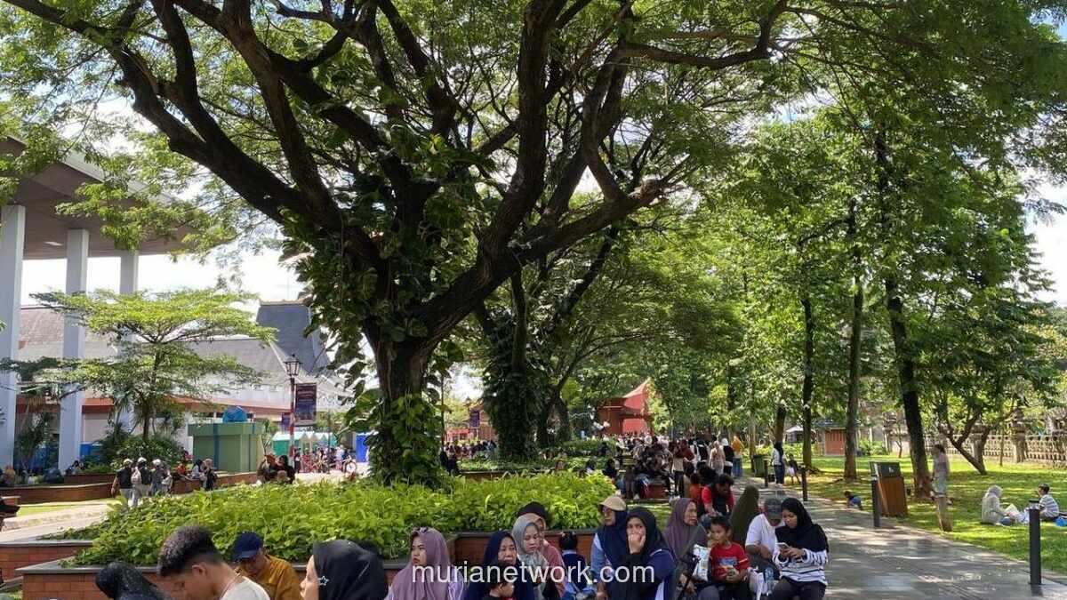 TMII Diserbu 15 Ribu Pengunjung di Akhir Pekan Penutup Tahun