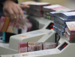 Dompet dan Filsafat: Saat Uang Bercerita tentang Hidup yang Kita Pilih