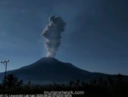 Lewotobi Laki-laki Masih Siaga, Gempa dan Asap Tebal Tanda Magma Bergerak