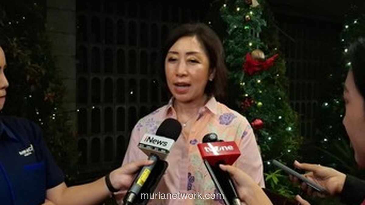 Misa Natal Katedral Jakarta Ramai Melebihi Ekspektasi, Cuaca Buruk Tak Halangi Jemaat