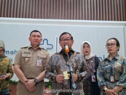 Gubernur DKI Tanggung Biaya Pengobatan Korban Tabrakan Mobil Makanan Gratis