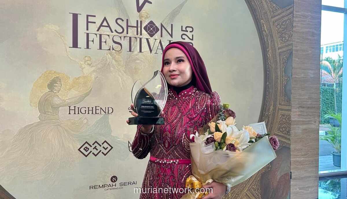 I Fashion Festival 2025: Dr. Ayu Raih Penghargaan di Tengah Sorotan Fashion Lokal