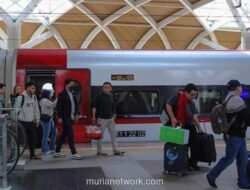 Whoosh dan Strategi Bertahan Hidup: Diskon 50% untuk Isi Kursi Kosong