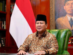 Prabowo Ajak Warga Maknai Natal sebagai Perekat Persatuan Nasional