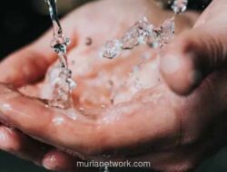 Najis Menempel, Wudhu Tetap Sah? Ini Penjelasan Ulama