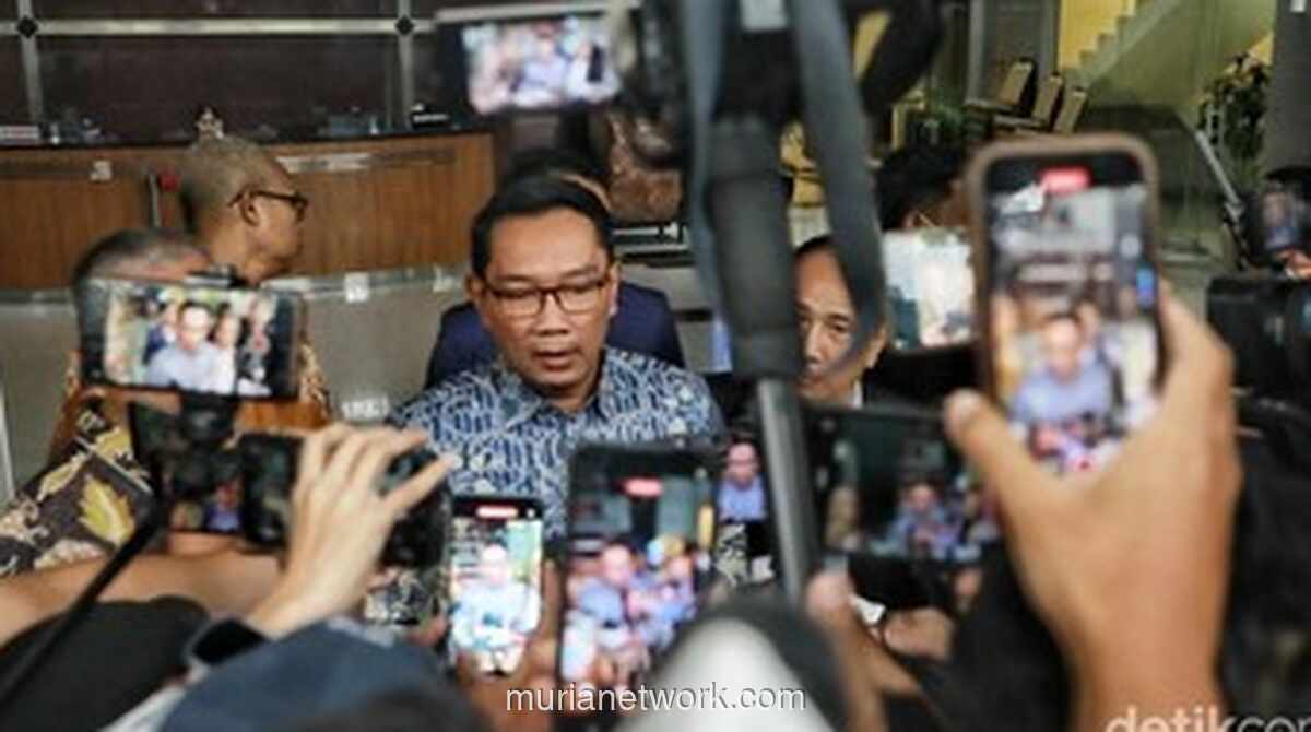 Ridwan Kamil Diperiksa KPK, Mobil Mercy BJ Habibie Jadi Sorotan