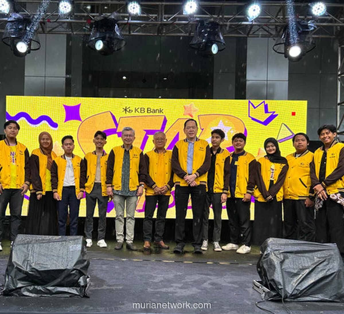 GenKBiz 2025 Guncang Bandung, Ratusan Startup Muda Berebut Panggung