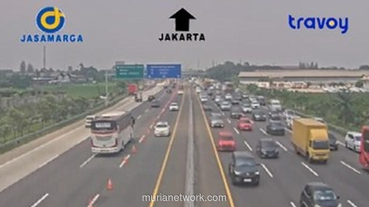 Arus Nataru Mulai Padat, Tol MBZ dan Japek Tersendat