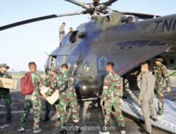 Helikopter TNI Angkut 1,5 Ton Bantuan ke Aceh yang Terisolasi Banjir