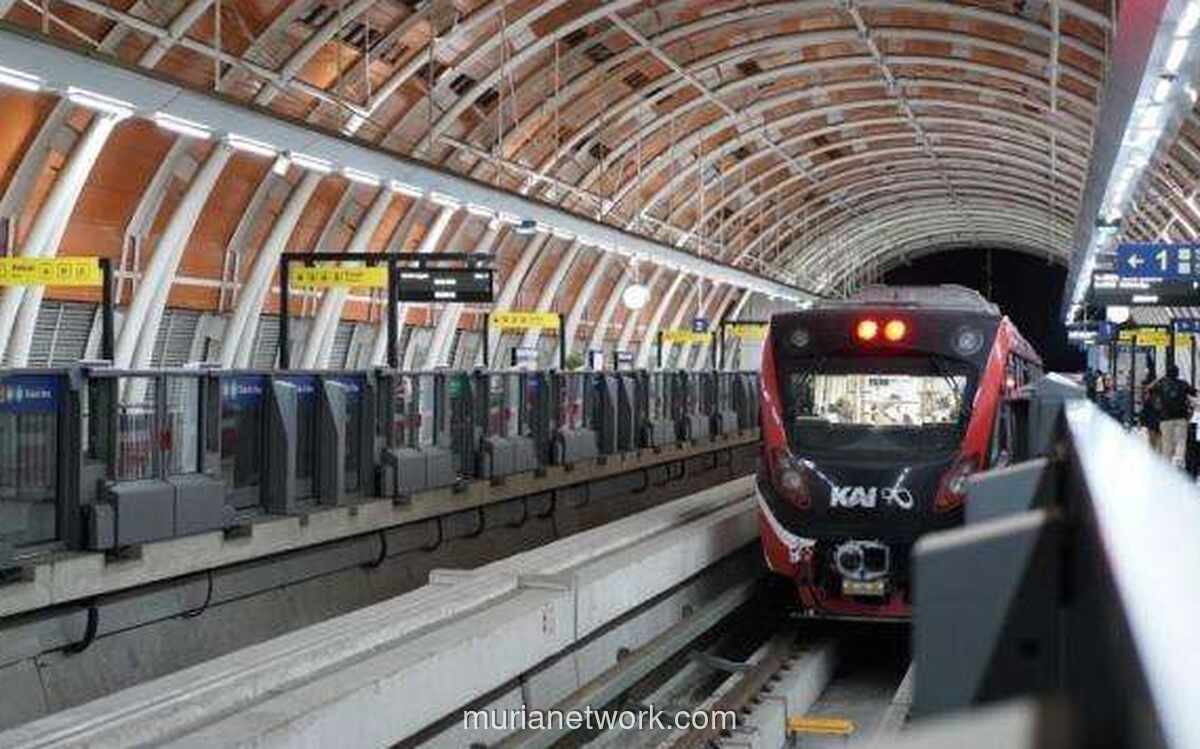 Libur Akhir Tahun, LRT Jabodebek Kebanjiran Penumpang