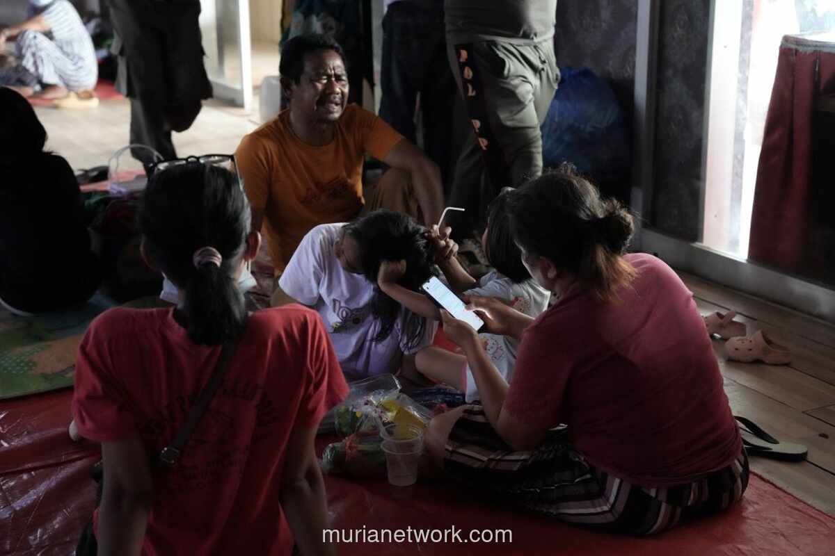 Video Call Pertama di Pengungsian: Starlink Sambungkan Korban Banjir dengan Keluarga
