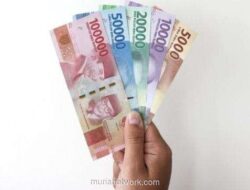 Rupiah Mengawali Desember dengan Sentuhan Hijau, Didorong Ekspektasi The Fed dan Surplus Perdagangan