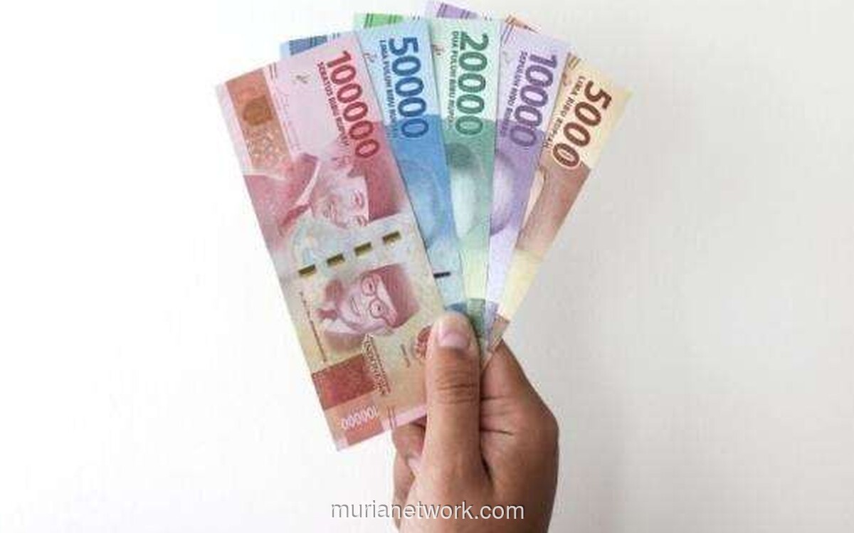 Rupiah Mengawali Desember dengan Sentuhan Hijau, Didorong Ekspektasi The Fed dan Surplus Perdagangan
