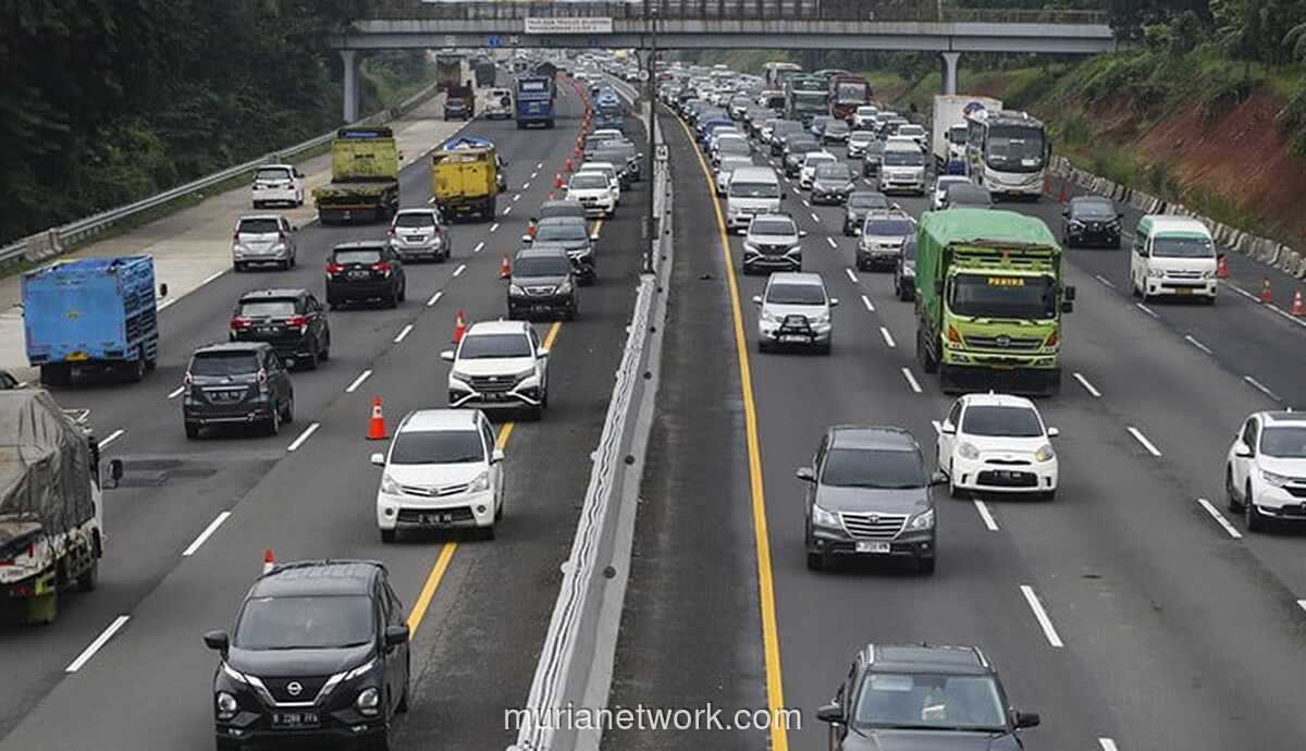 Polisi Siapkan Contraflow di Tol Japek dan Jagorawi Jelang Libur Natal 2026