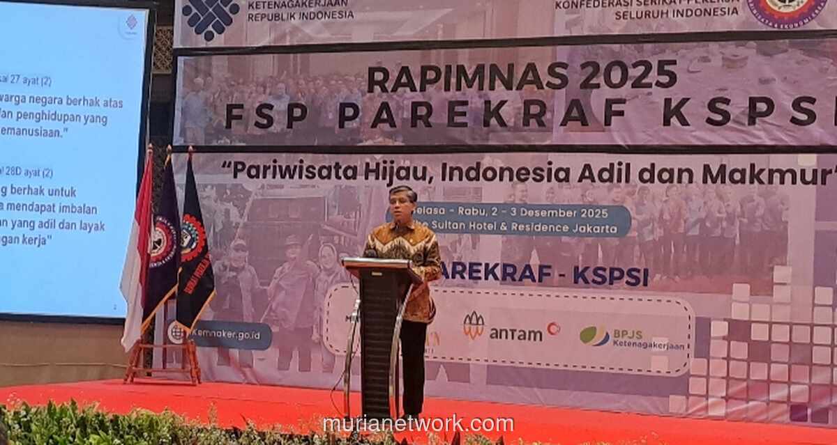 Menaker Buka Rapimnas Serikat Pekerja Parekraf, Fokus ke Pariwisata Hijau