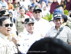 Prabowo Tinjau Langsung Kerusakan Akibat Banjir dan Longsor di Sumbar