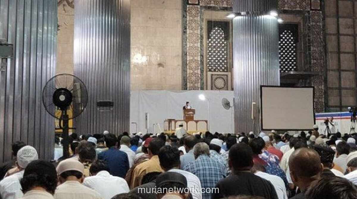 Suruh Orang Lain Berbuat Baik, Diri Sendiri Lupa?