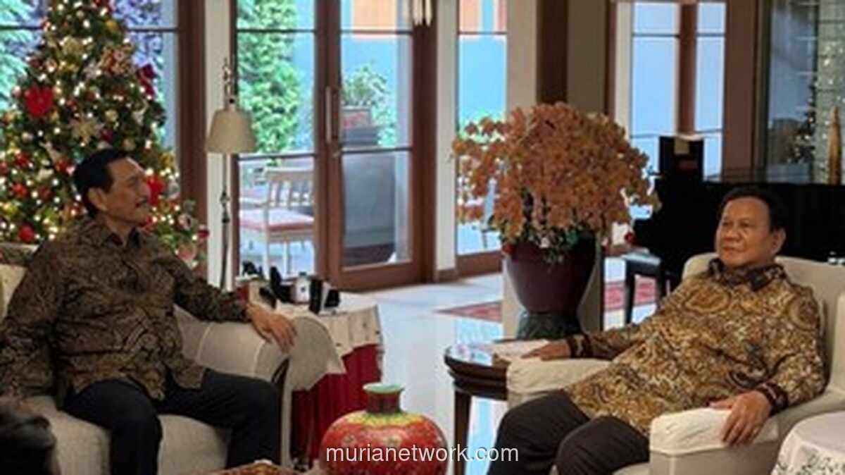 Prabowo Sambangi Luhut di Hari Natal, Bahas Tarif Impor hingga Kemandirian Benih