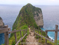 Koster Tegas Hentikan Lift Kaca di Nusa Penida: Ini Bukan Soal Menghambat Kemajuan