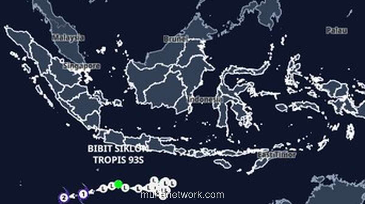 Bibit Siklon Tropis 93S Menguat, Hujan Lebat dan Angin Kencang Ancam Jawa hingga Lampung