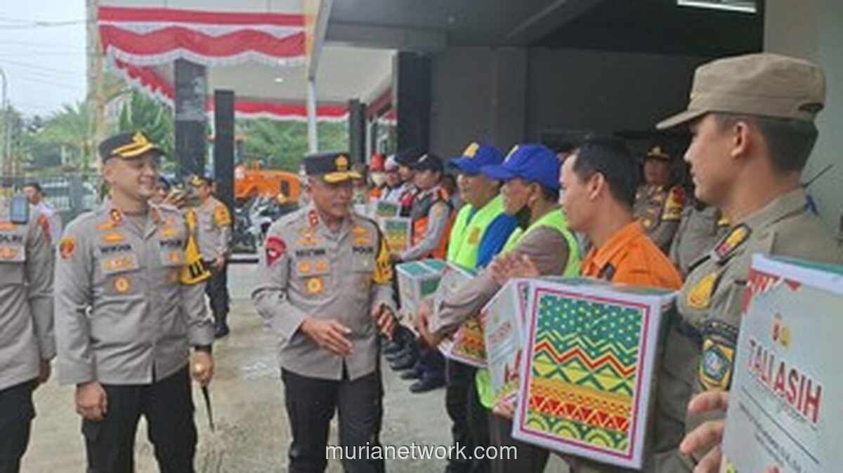 Joki Tikus Puncak Beralih Peran Jadi Pengatur Lalu Lintas