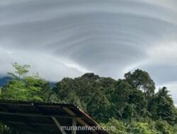 Awan Aneh Mirip Piring Terbang Hebohkan Warga Tanggamus