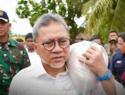 Memanggul Karung Beras atau Beban Pencitraan?