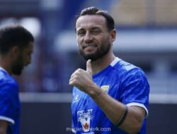Klok: Laga Kontra Borneo Momentum Persib Kejar Puncak