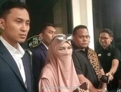 Wardatina Mawa Tuntut Permintaan Maaf: Pernikahan Saya Dirusak
