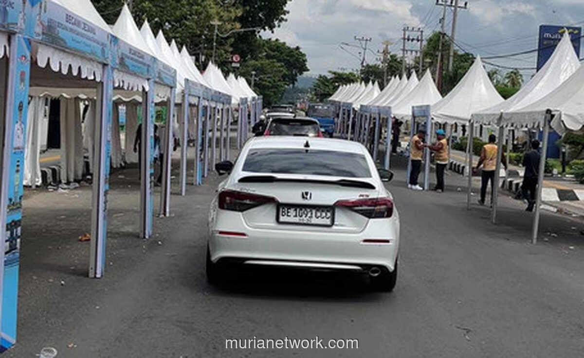 Dukungan UMKM di Jalan Dr Susilo Berujung Macet Panjang