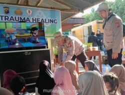 Di Tengah Reruntuhan, Tawa Anak-anak Pecah Berkat Bioskop Darurat Ipin Upin