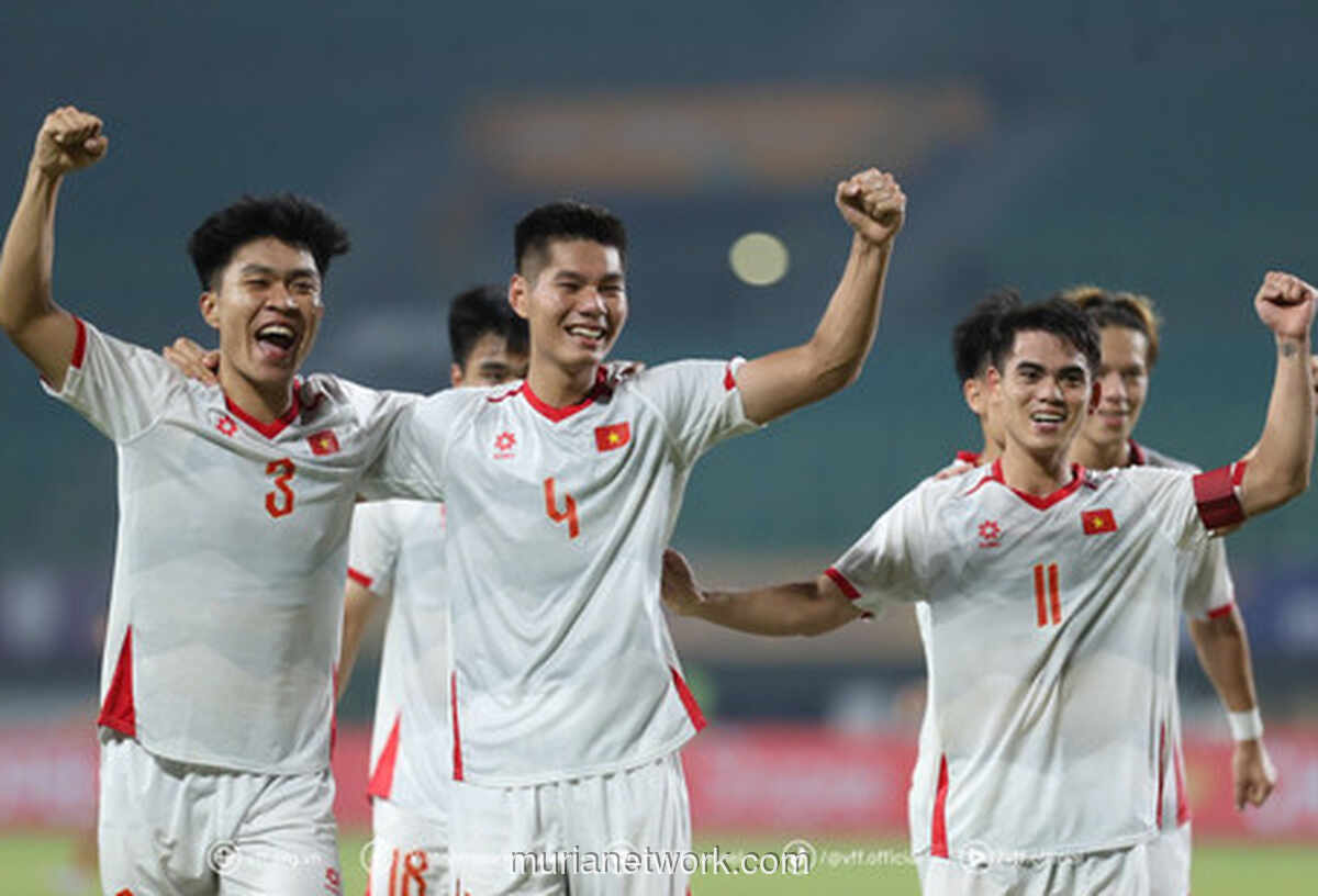 Nguyen Dinh Bac Bawa Vietnam Taklukkan Laos di Laga Pembuka SEA Games