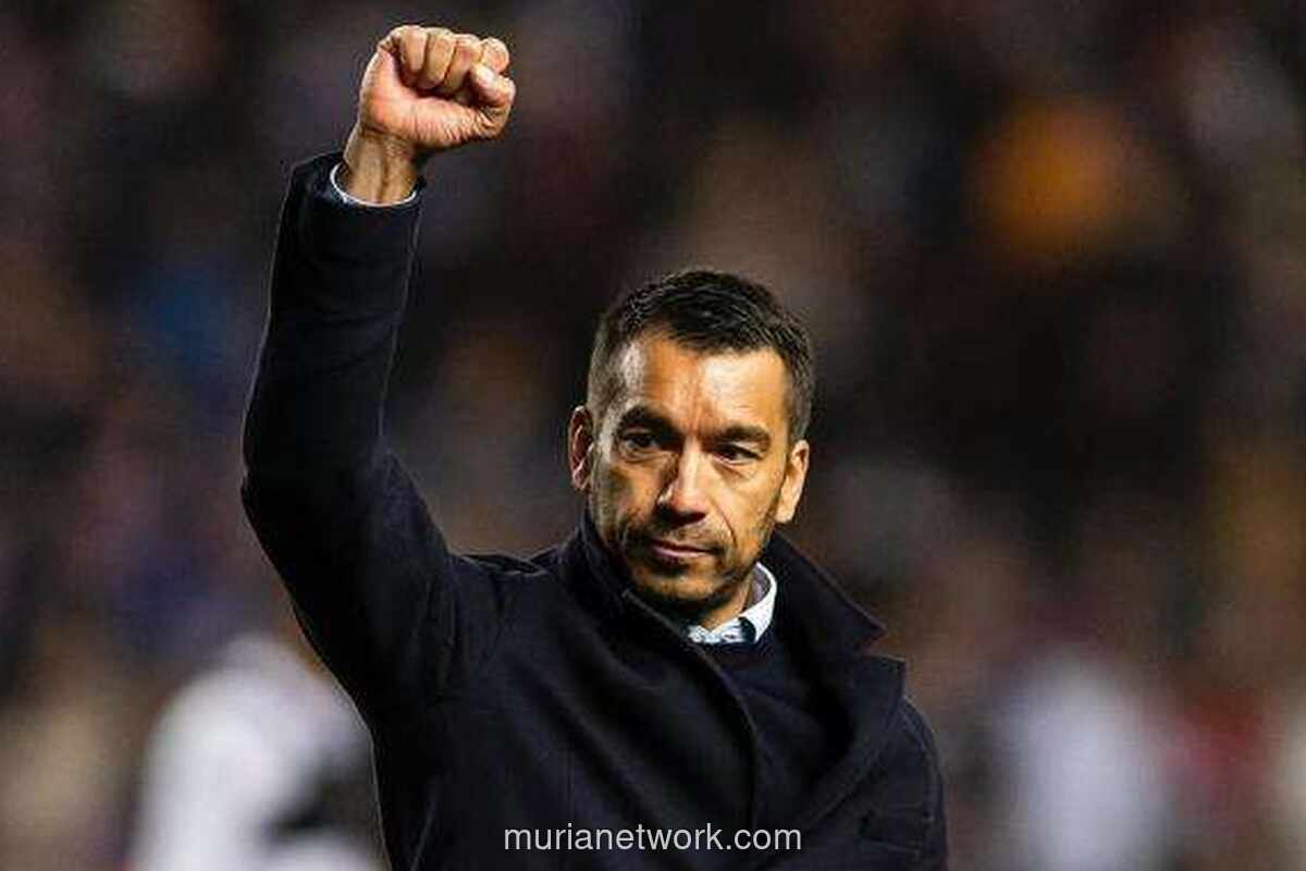 Van Bronckhorst Dinilai Lebih Cocok, PSSI Targetkan Umumkan Pelatih Januari
