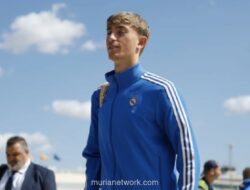 Pusingnya De la Fuente: Bek Muda Spanyol Terancam Tergusur Jelang Piala Dunia 2026