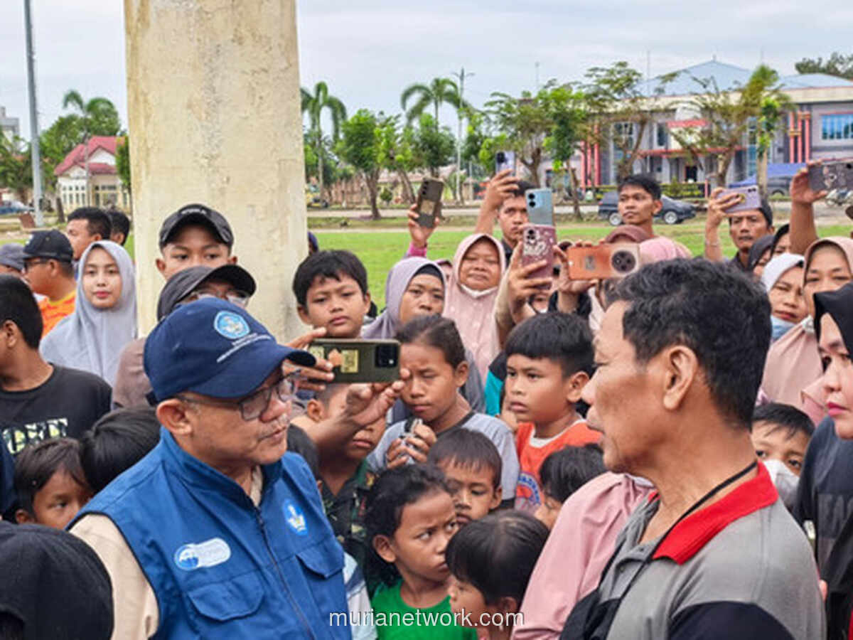 Mendikdasmen Turun Langsung ke Aceh Tamiang, Janjikan Dana Revitalisasi untuk Sekolah Korban Banjir