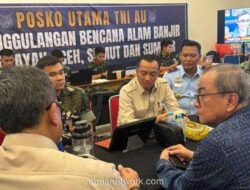 Mensesneg Turun ke Posko Halim, Pastikan Bantuan Banjir Sumatera Tak Tersendat