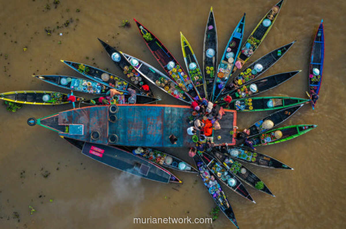 Lima Nelayan Bertaruh Nyawa Tiga Jam di Tengah Amukan Ombak Bali