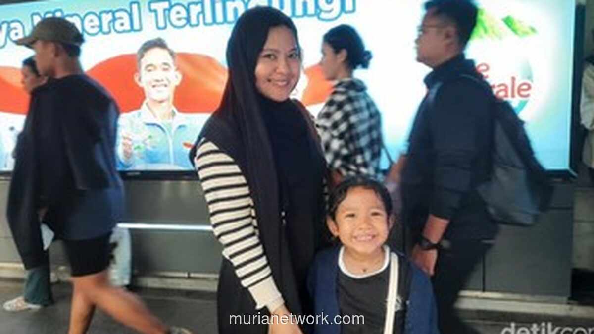 KRL Liburan: Penumpang Keluarga Pilih Waktu Longgar Hindari Kepadatan