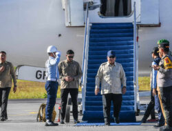 Prabowo Terjun Langsung ke Tapanuli Tengah yang Terisolasi Pasca-Banjir Bandang