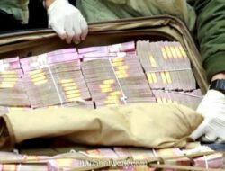 Ratusan Juta Rupiah Disita KPK dari Kantor dan Rumah Dinas Bupati Lampung Tengah